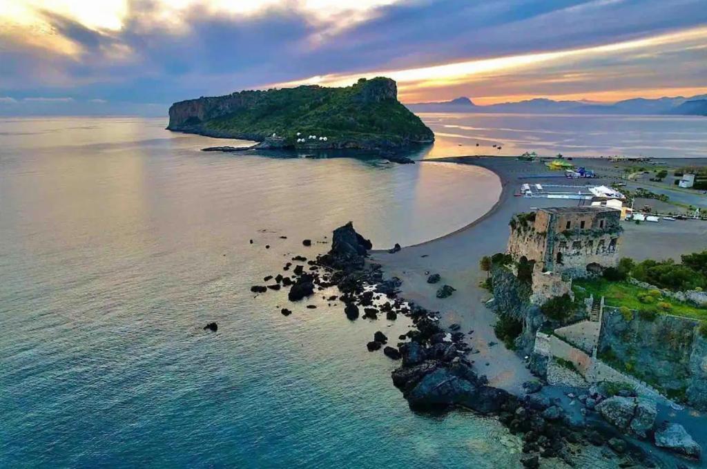Miramare Bed&Food - Free Parking & Wifi Bed & Breakfast San Nicola Arcella Luaran gambar
